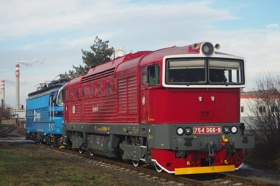 754 066-9