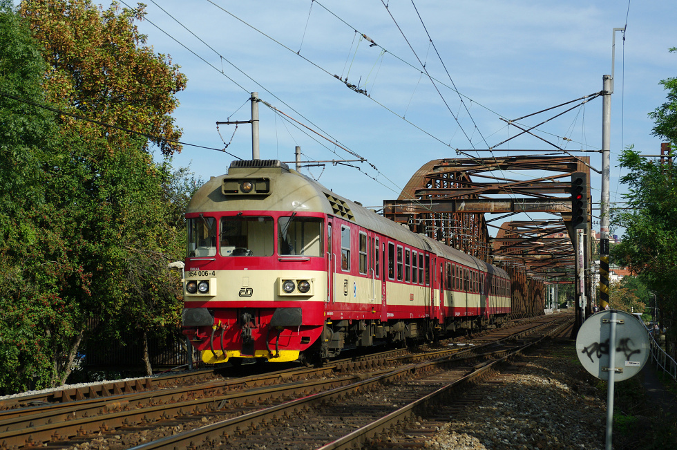 854 006-4