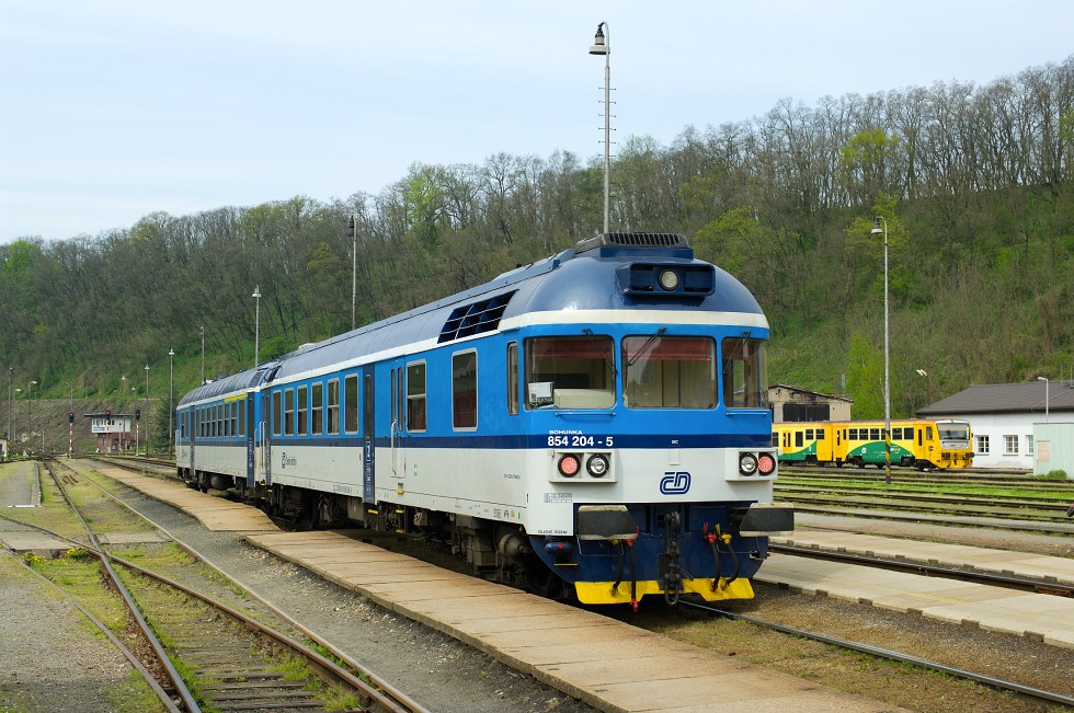 854 204-5
