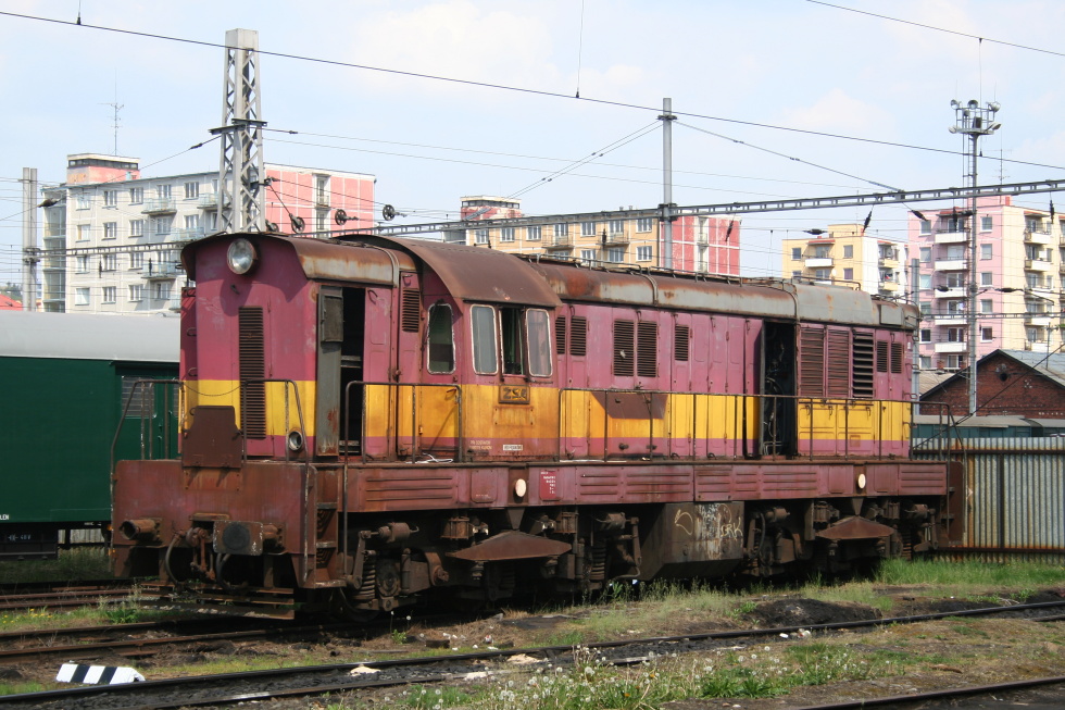 771 196-3
