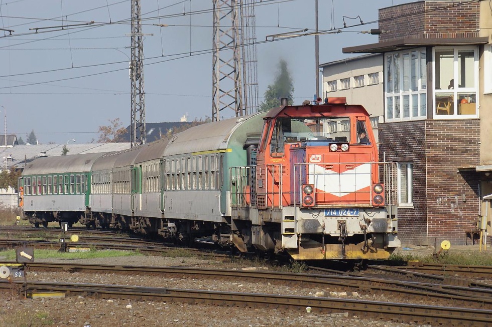 714 024-7