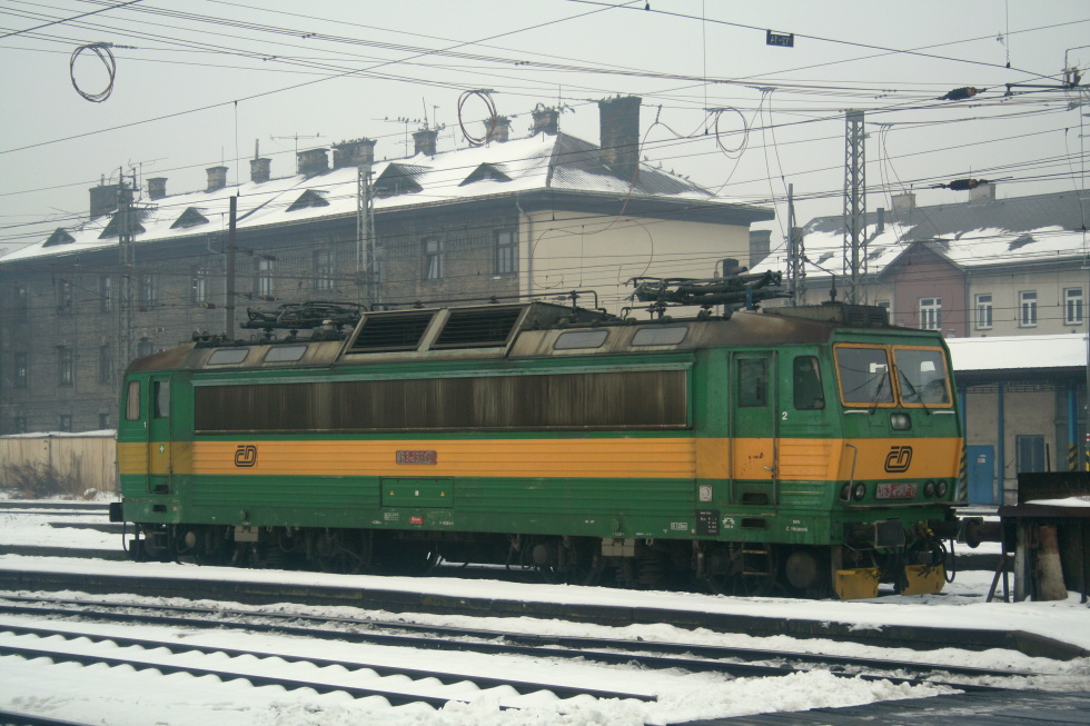 163 233-0
