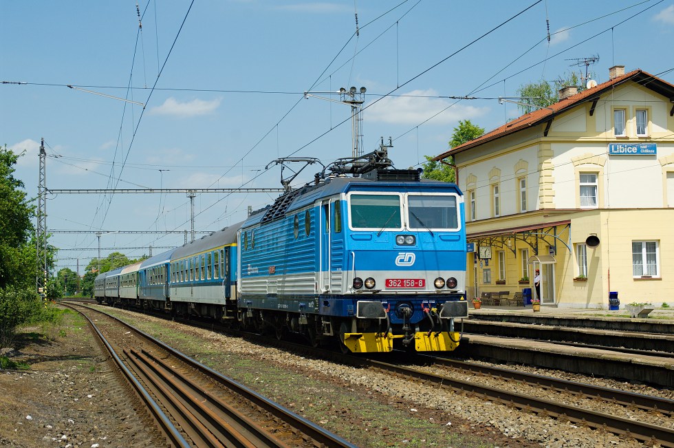 362 158-8