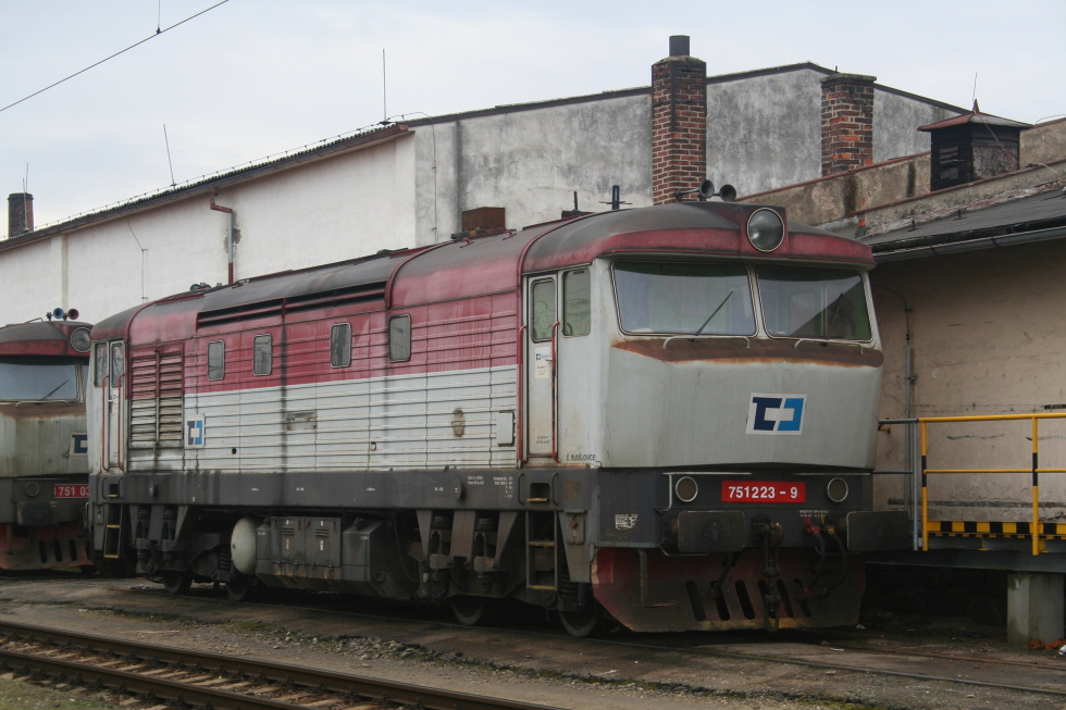 751.223-9