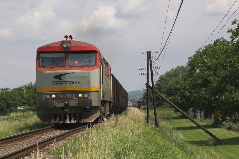 751 056-3