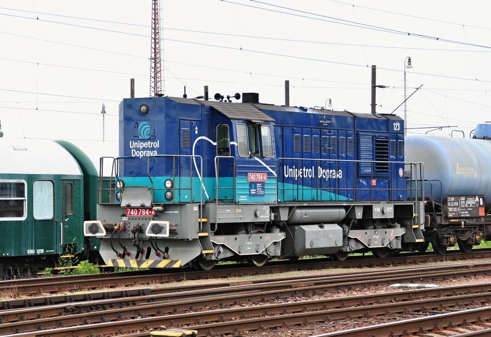 740 784-4