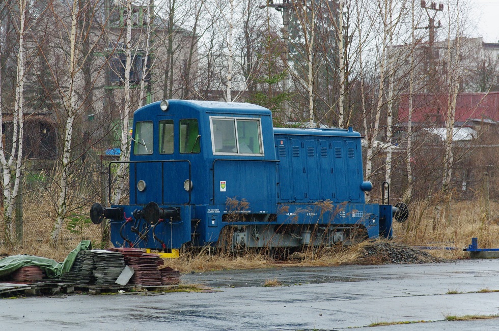 700 569-7