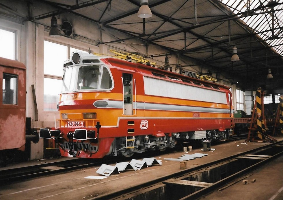 240 106-5