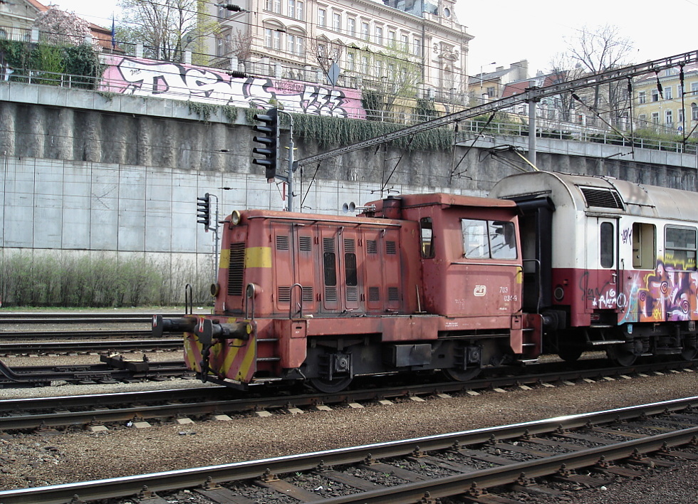 703 034-9