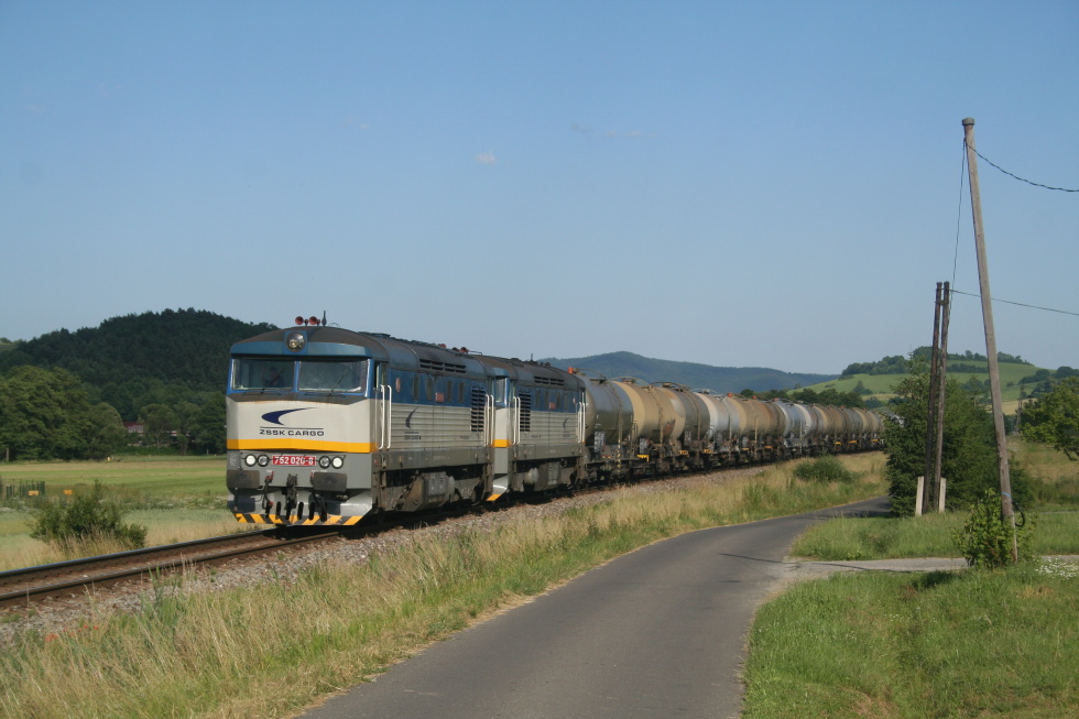 752 020-8