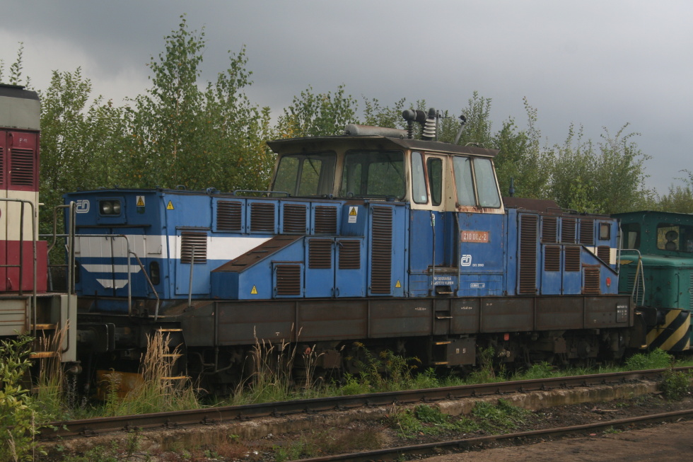 210 002-2