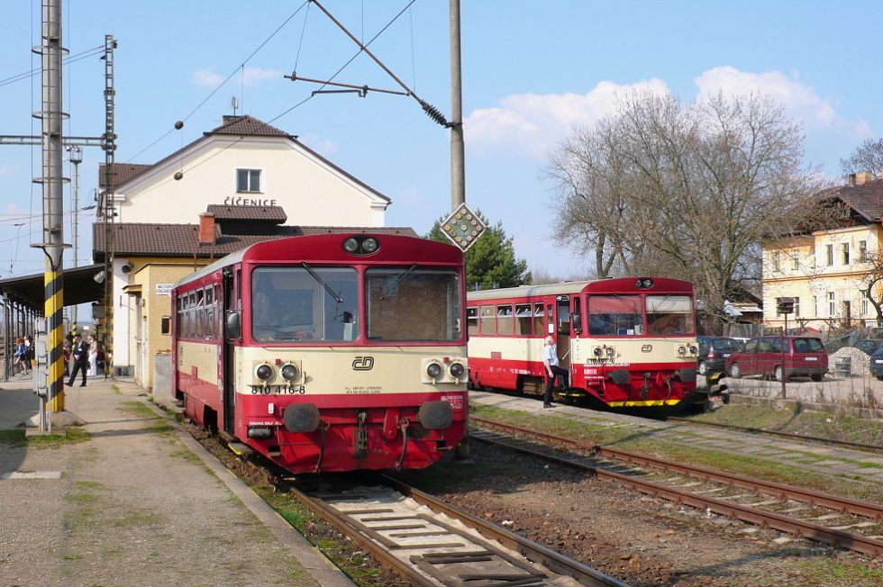 810 416-3