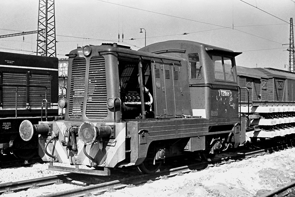 T211.0615