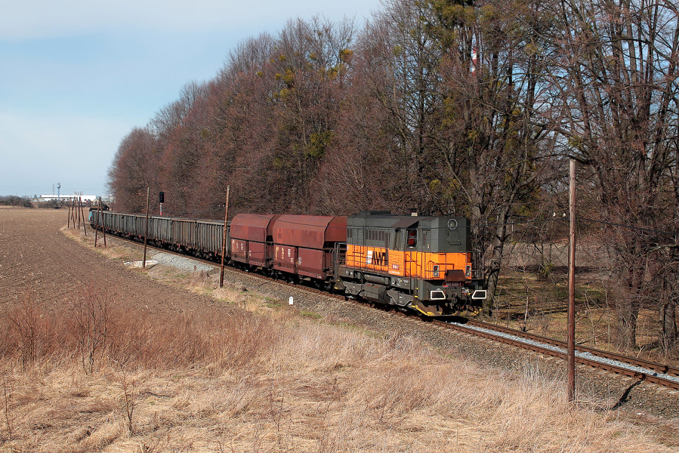 740 686-1
