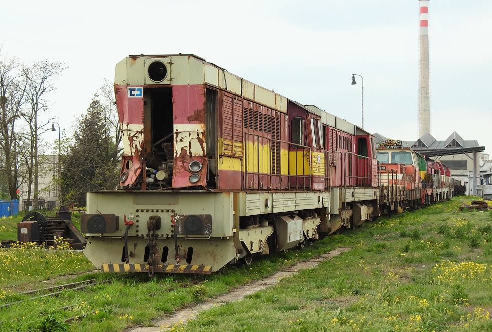742 250-4