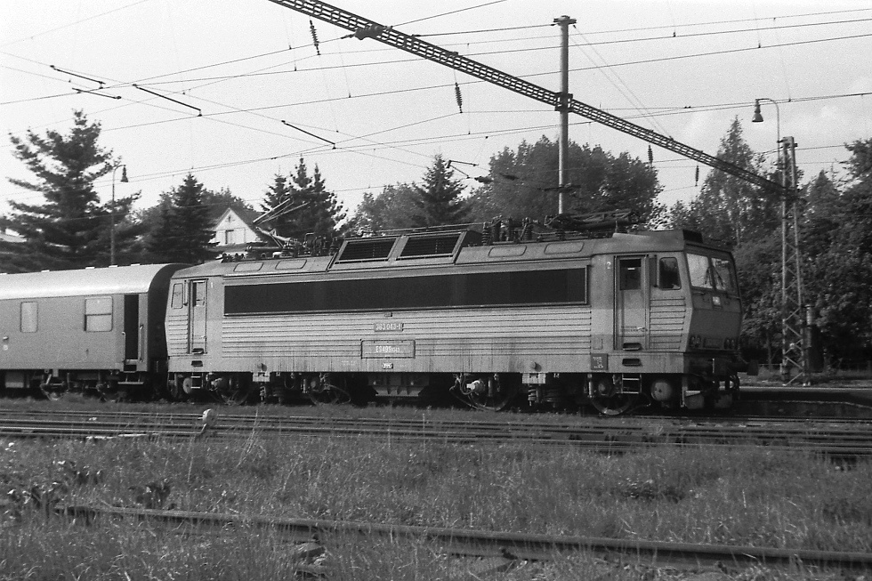 363 043-1