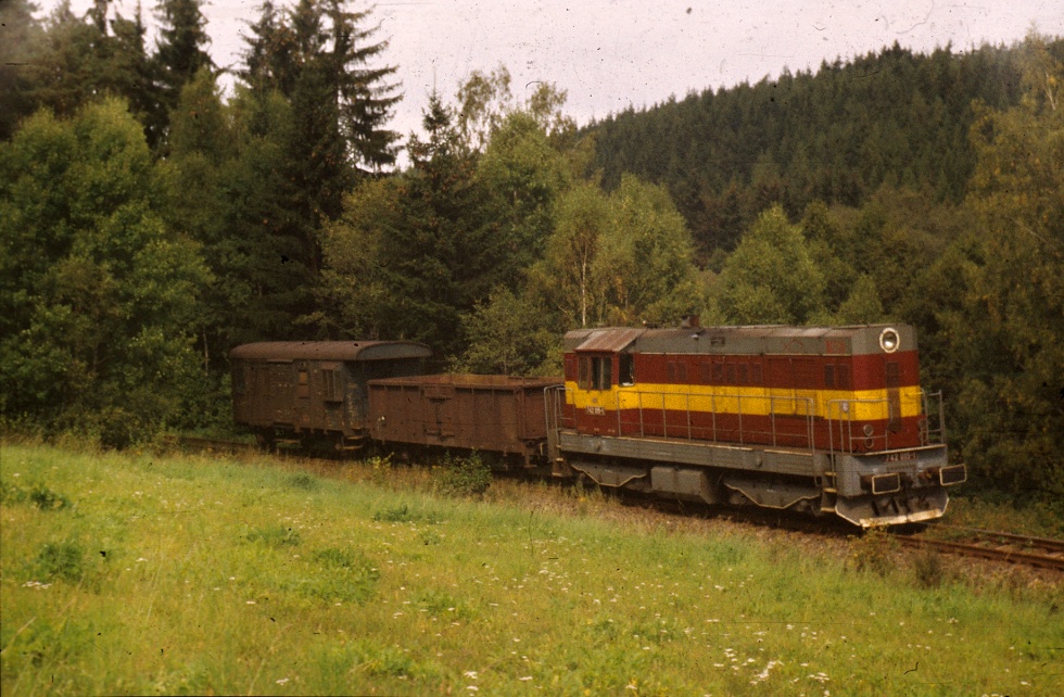 742 015-1