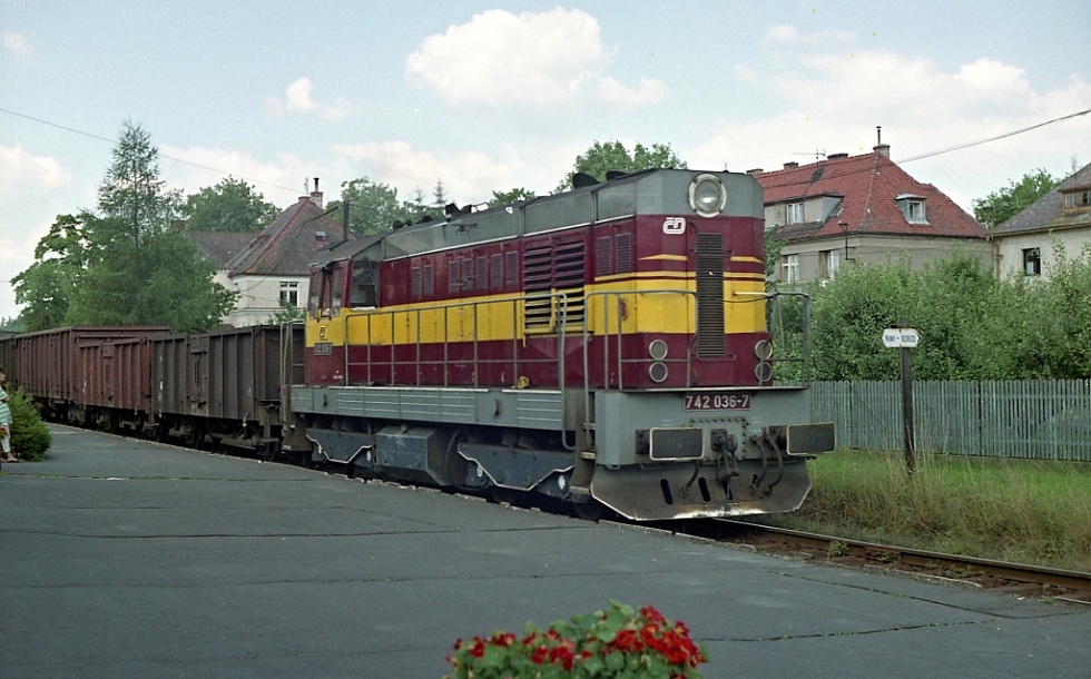 742 036-7
