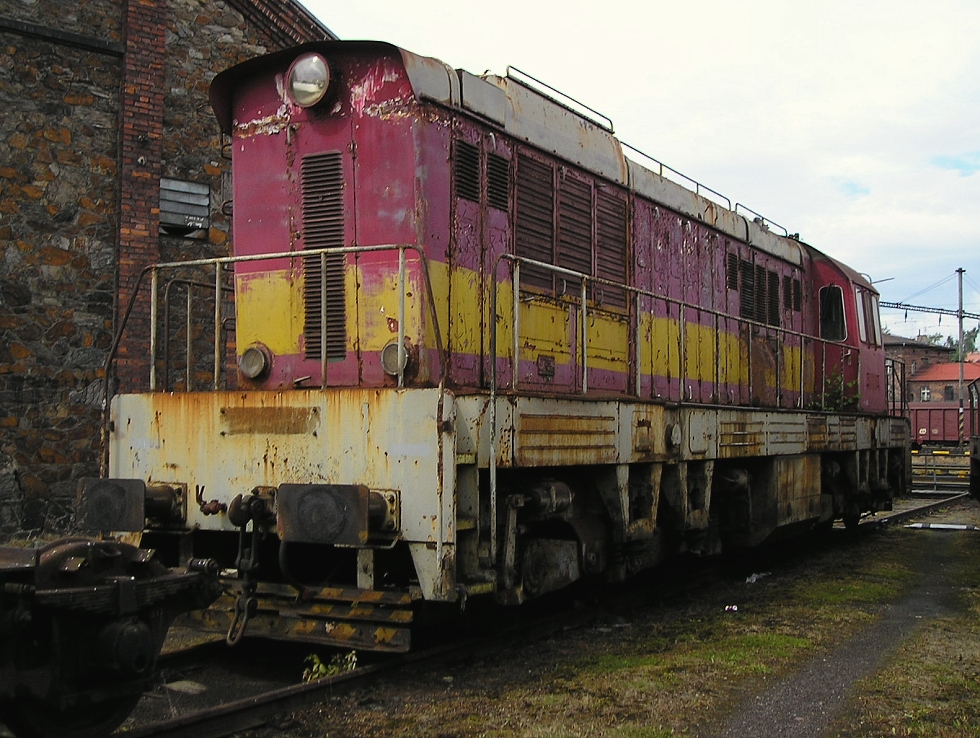 770 064-4