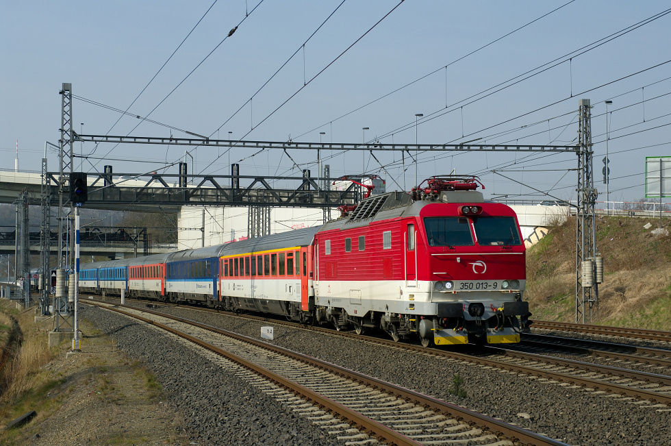 350 013-9