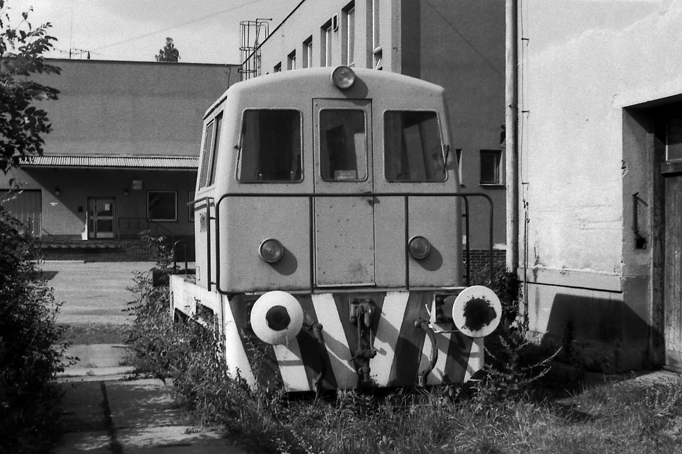 700 613-3