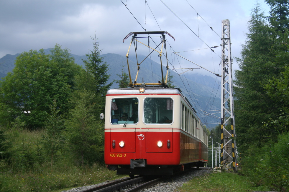 405 952-3