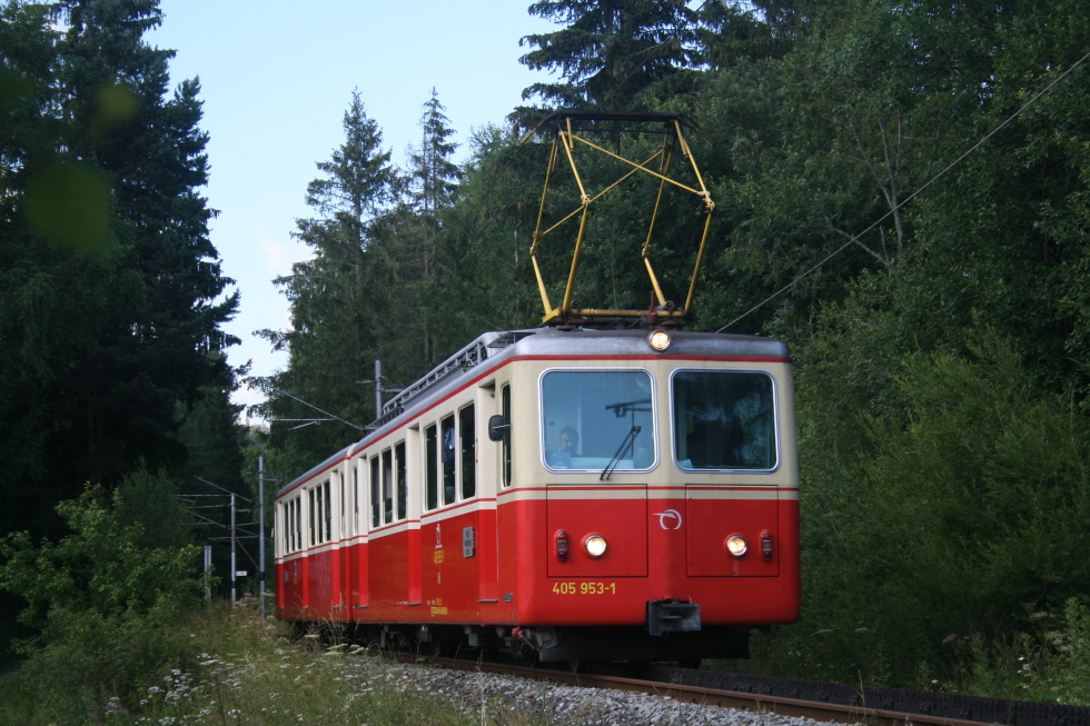 405 953-1