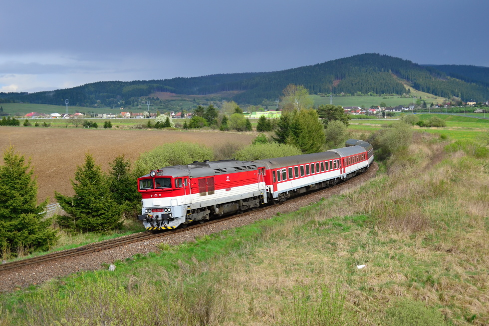 757 008-8
