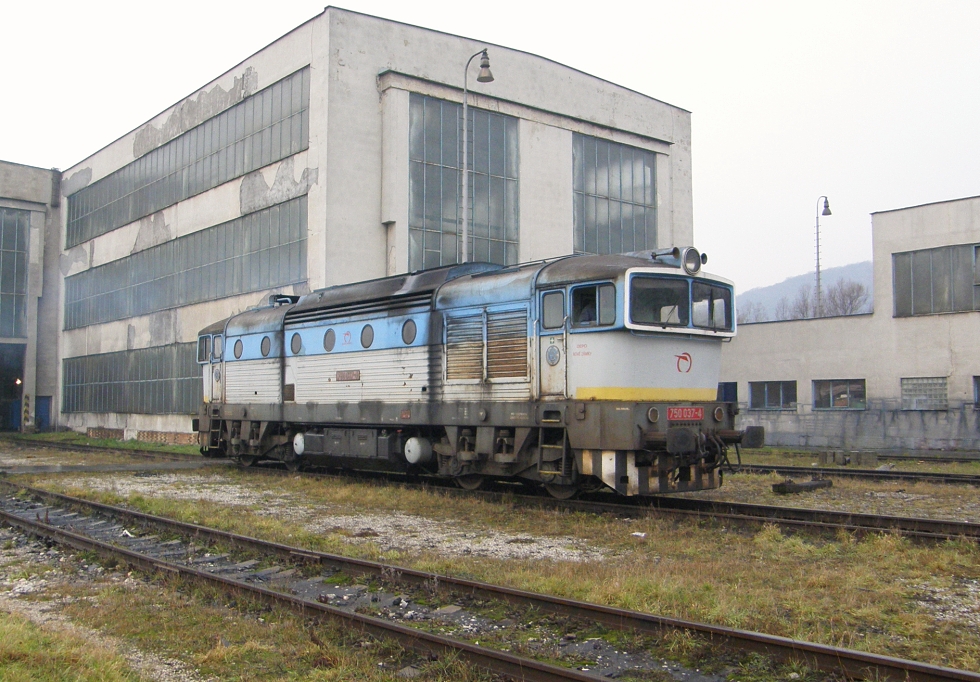 750 037-4