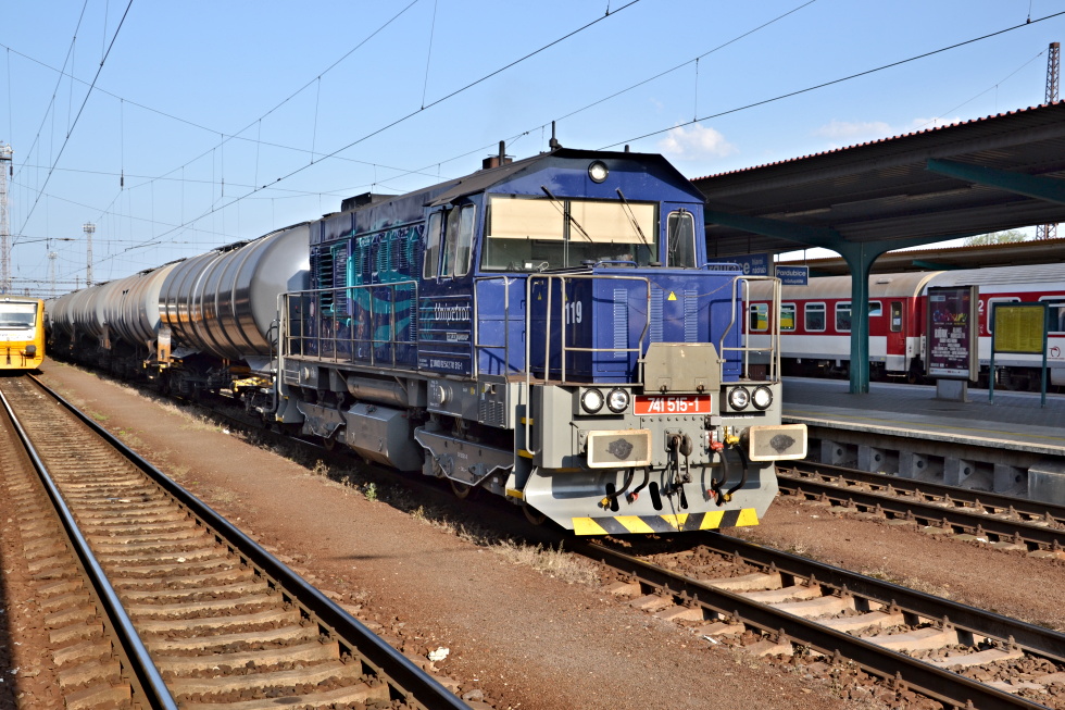 741 515-1