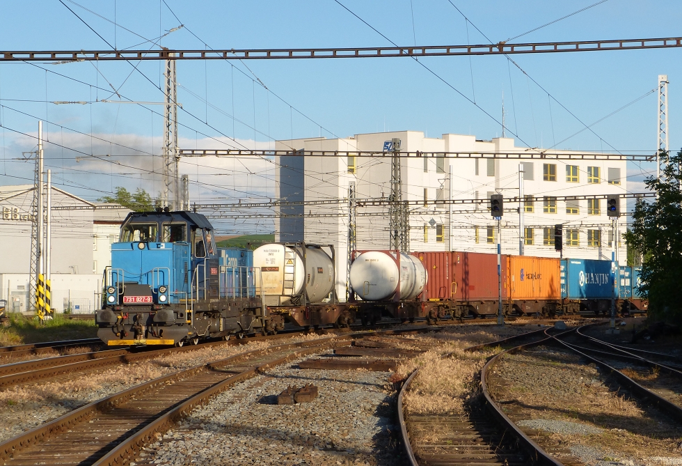 731 027-9