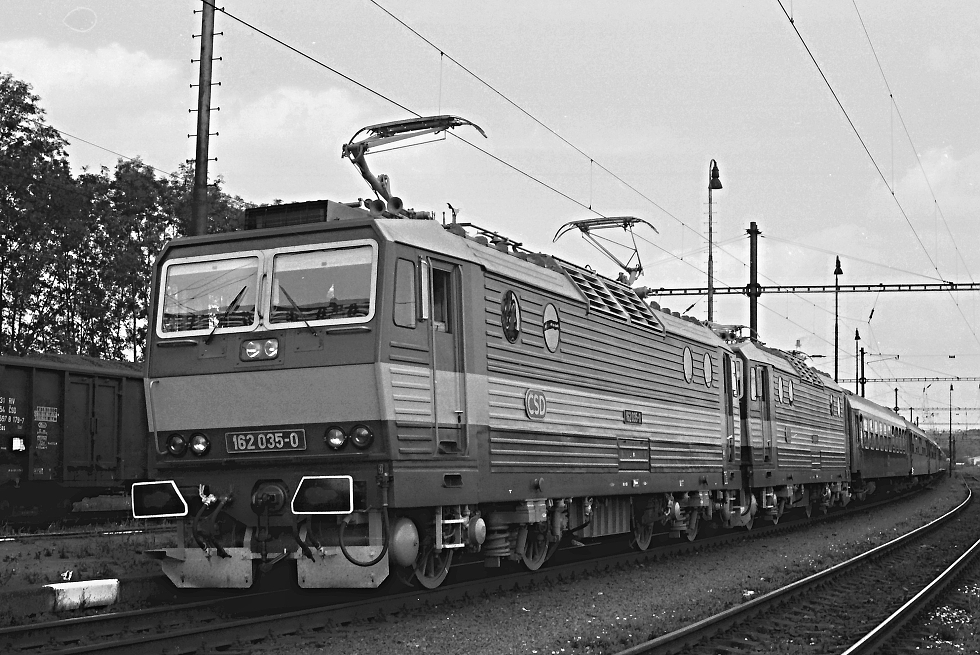 162 035-0