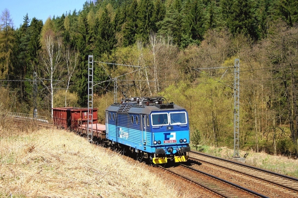 363 028-2