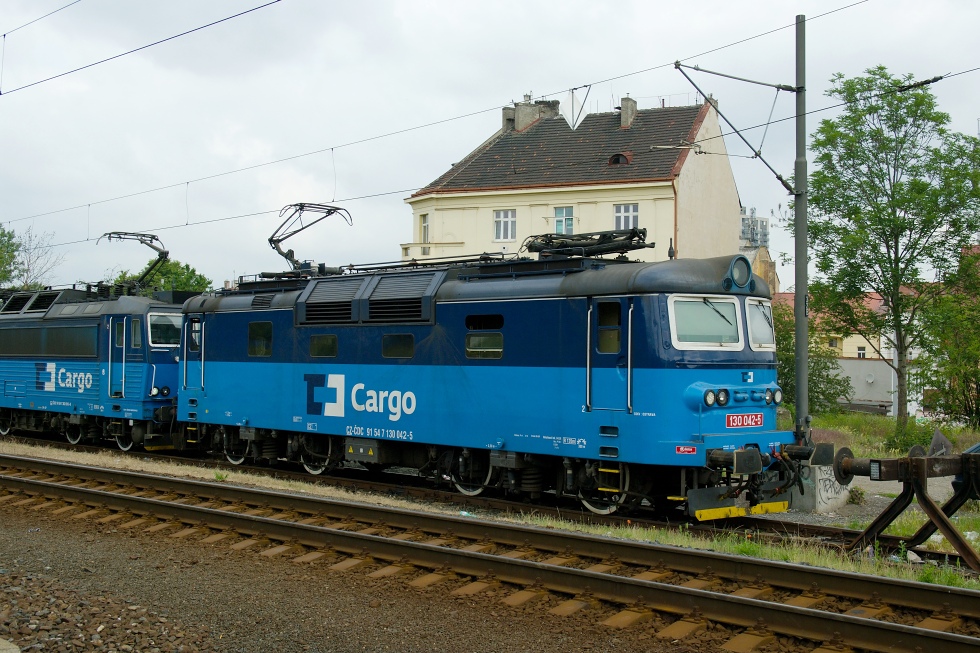 130 042-5
