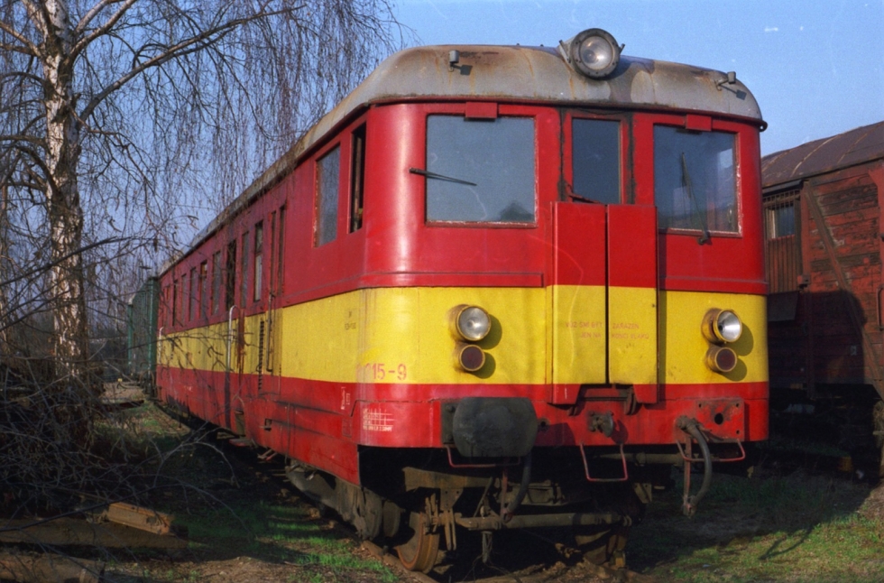 831 215-9