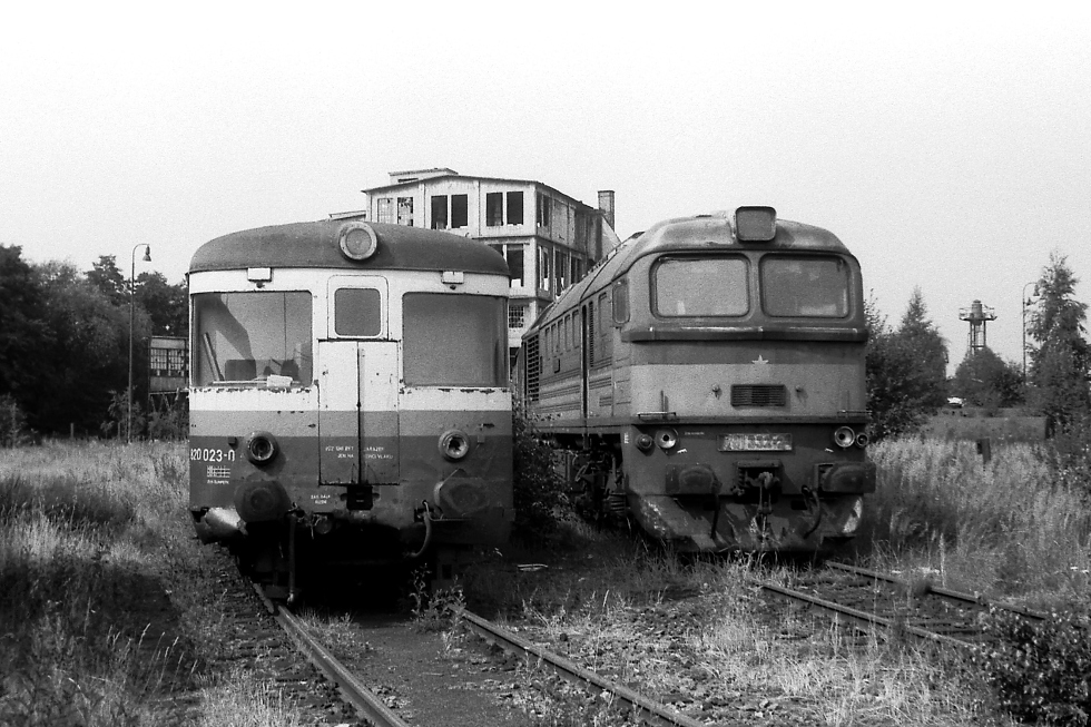 781 332-2