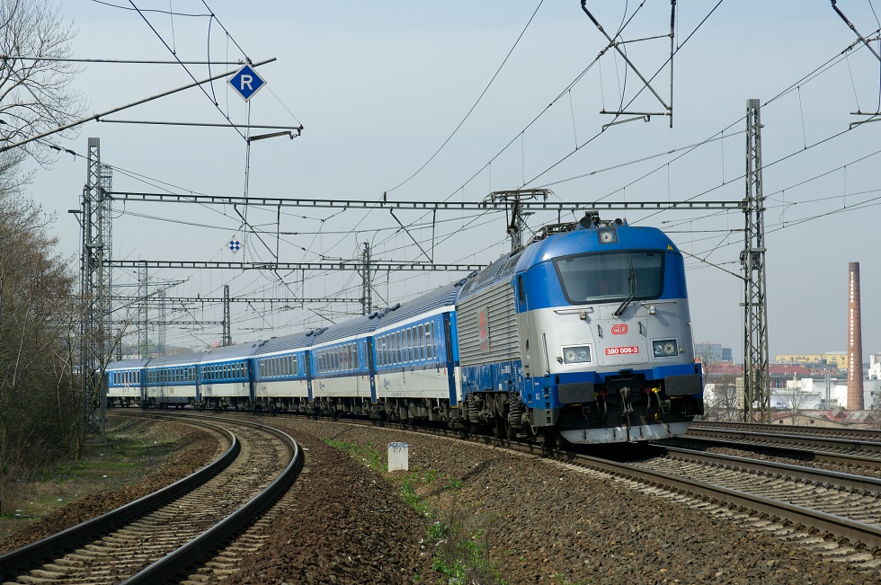 380 008-3
