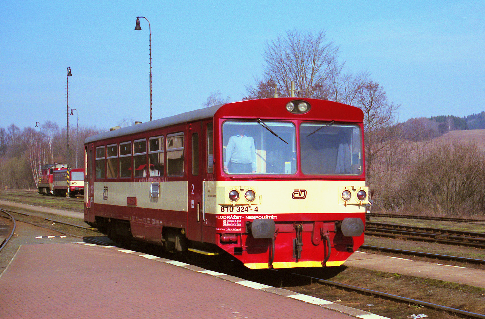 810 324-4