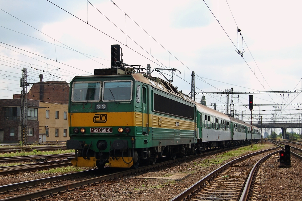 163 068-0