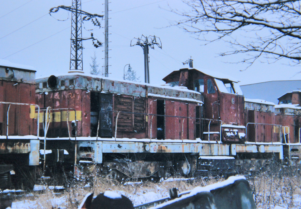 735 060-6