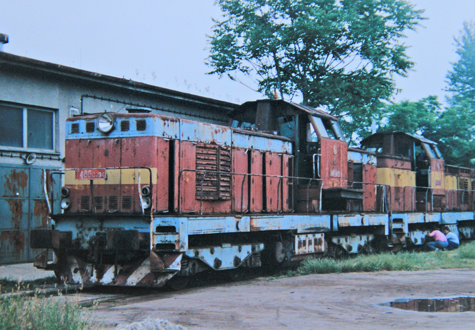 735 094-5