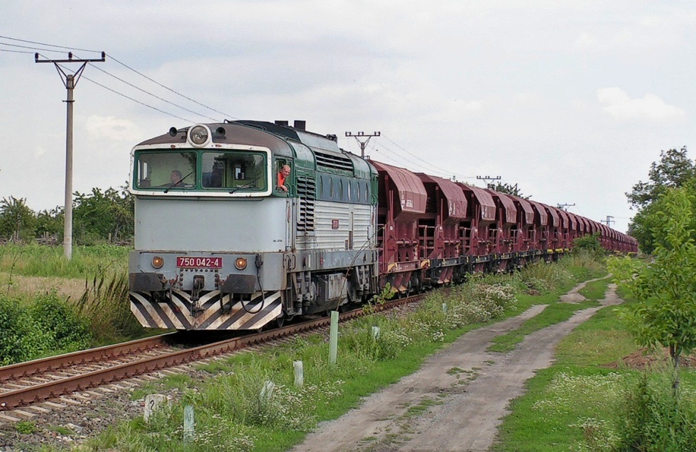 750 042-4