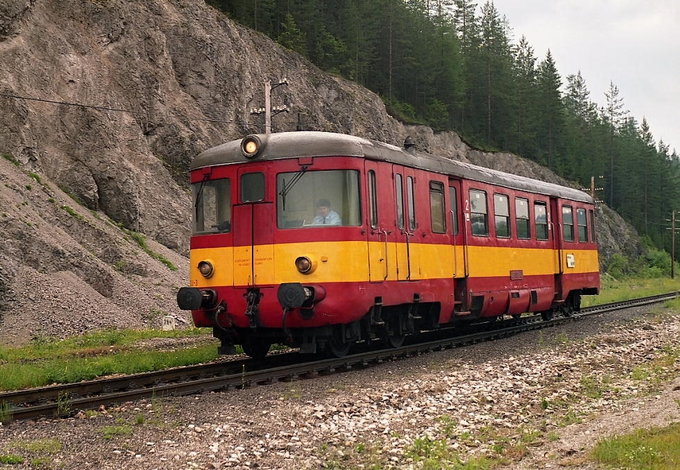 820 026-3