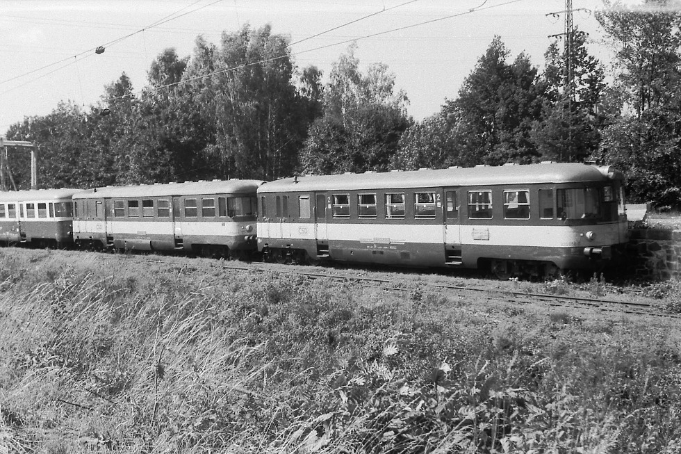 820 056-0