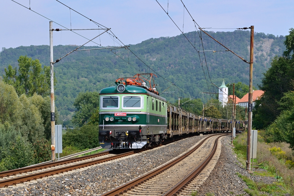 122 001-1