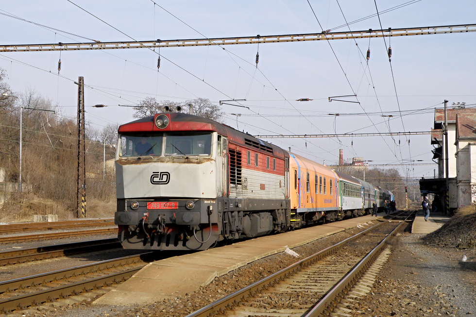 749 107-9