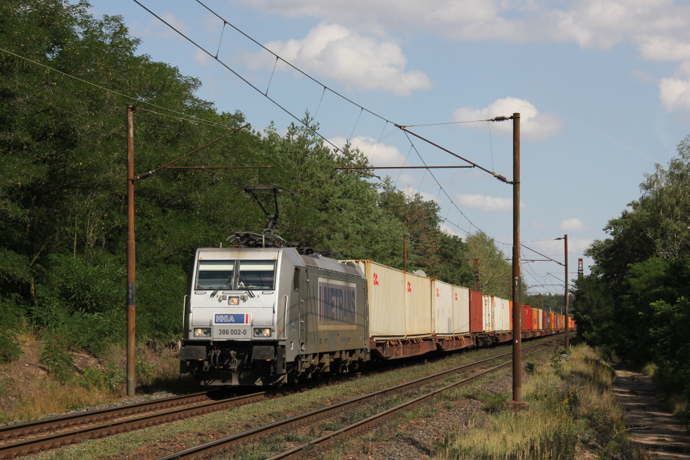 386 002-0