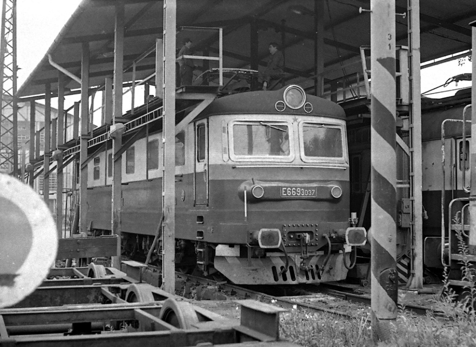 E669.3037