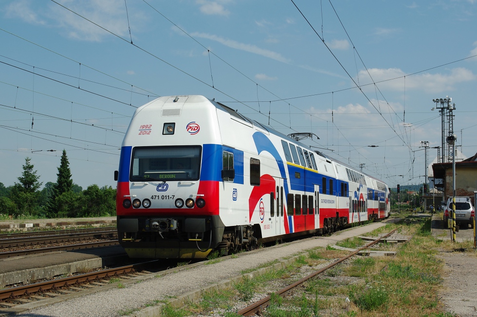 471 011-7