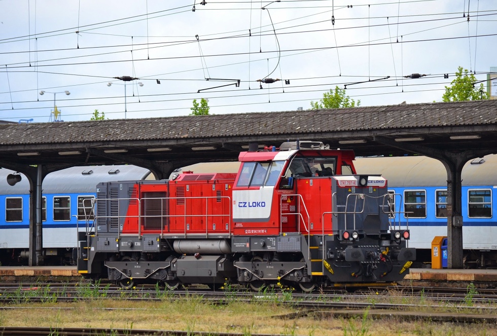 741 707-4
